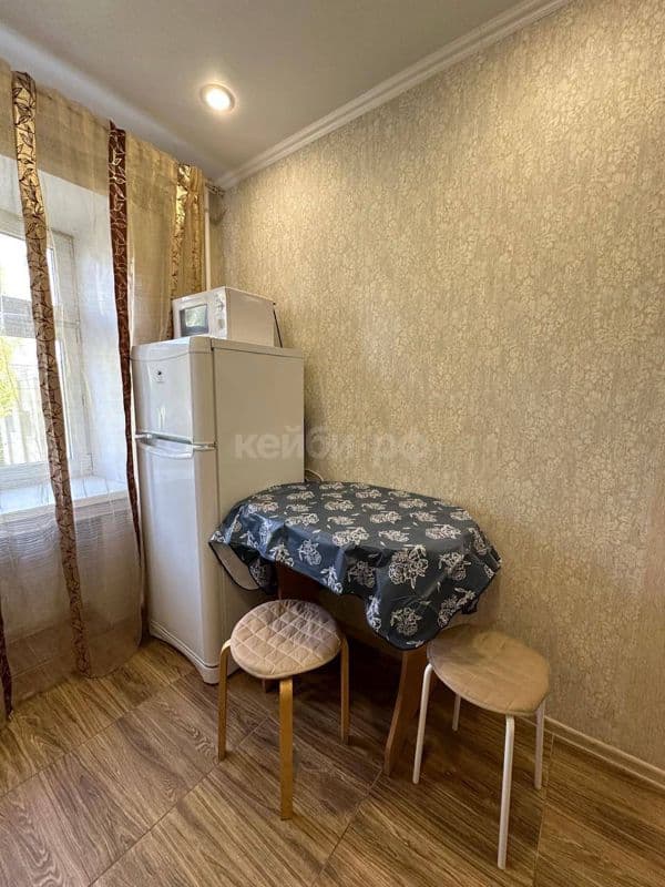 1к на Космонавтов 7