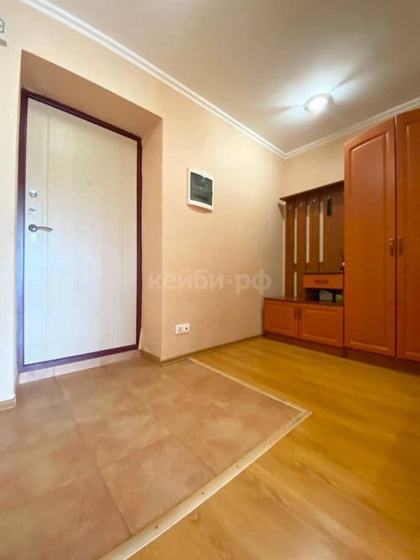 1к на Космонавтов 16