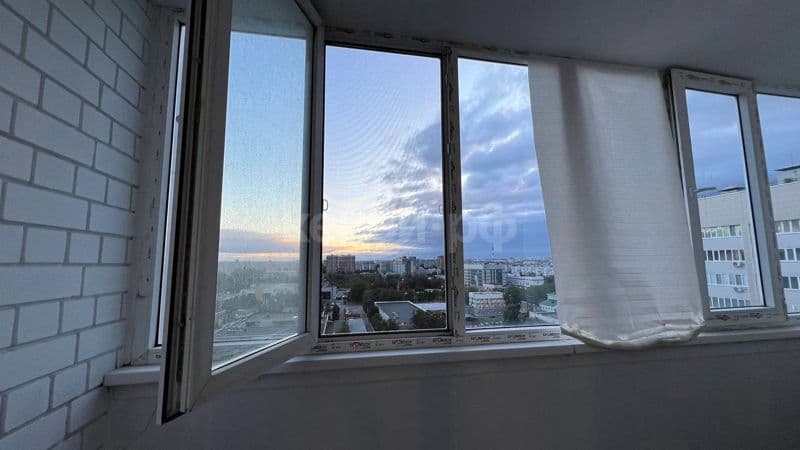 1к на Лаврентьева 13