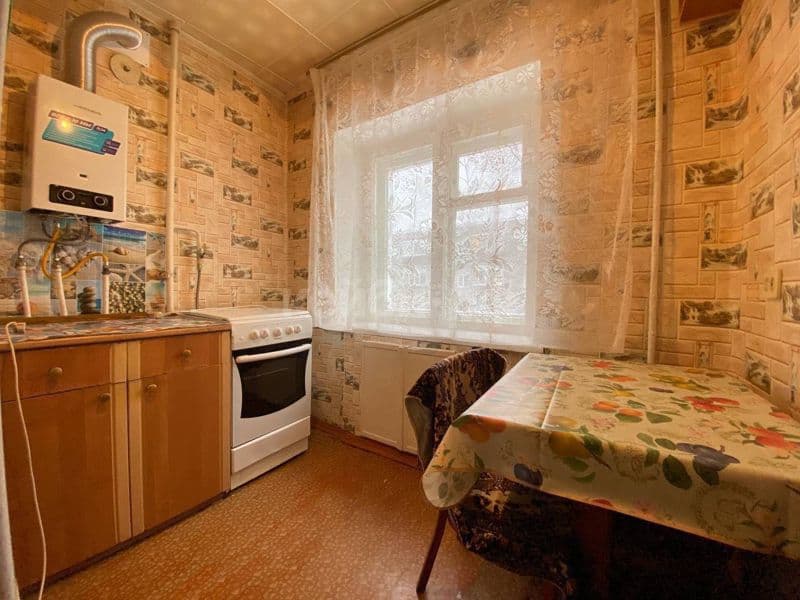 1к Восстания 12