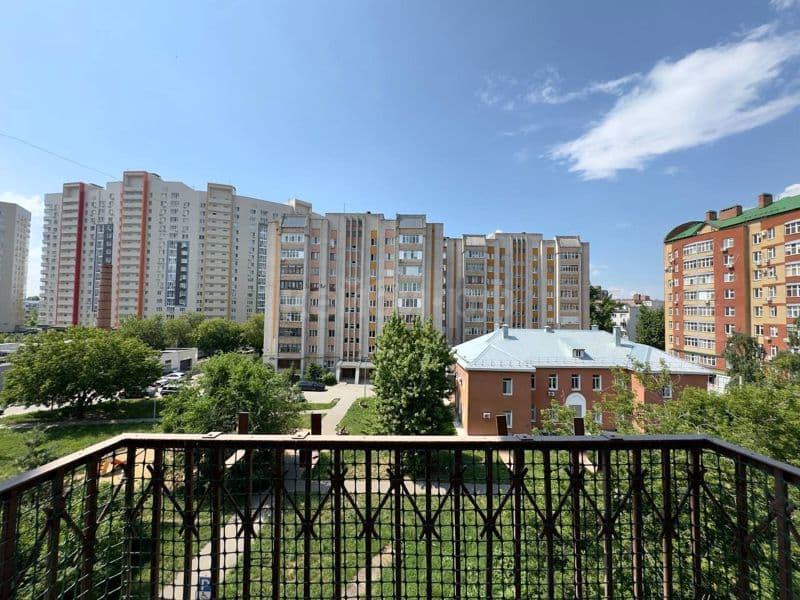 Евро 4к на Павлюхина 25