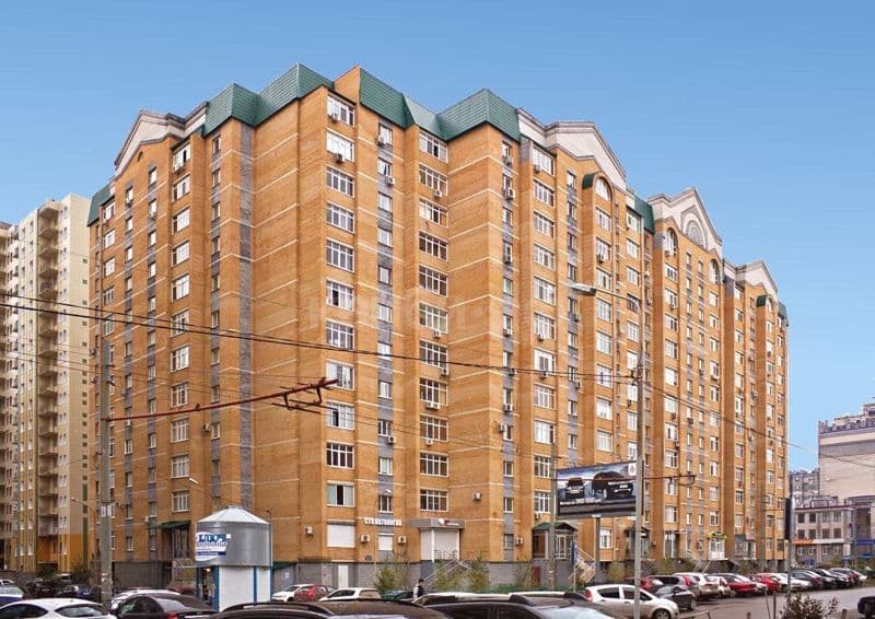 1к на Адоратского 9