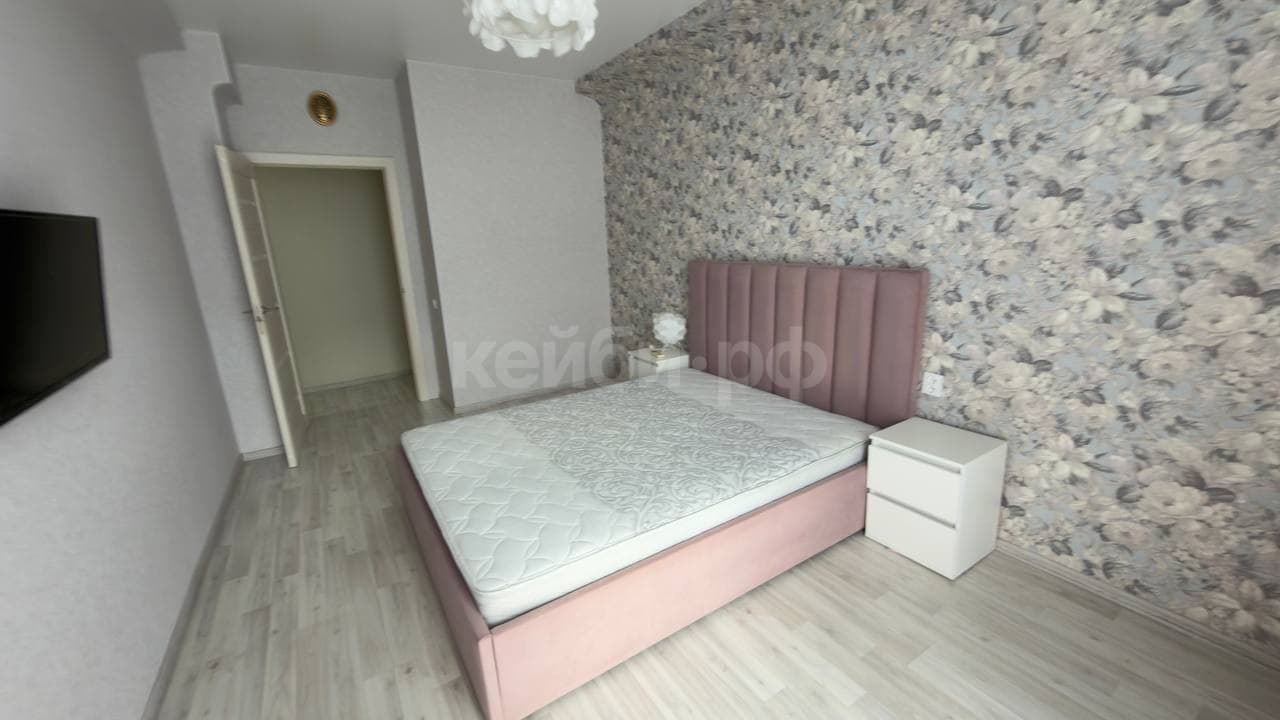 Евро 4к на Павлюхина 1