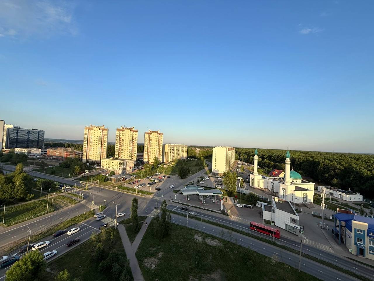 Евро 2к на Дубравной