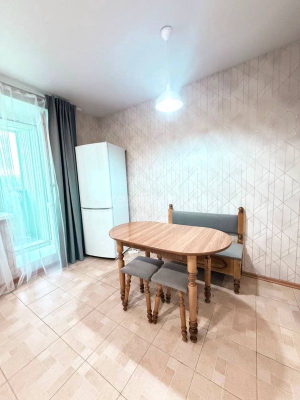 1к Амирхана — миниатюра 3