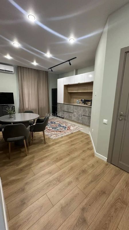 Студия Патриса Лумумбы — миниатюра 2