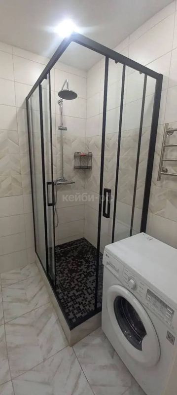 1к Аделя Кутуя — миниатюра 6