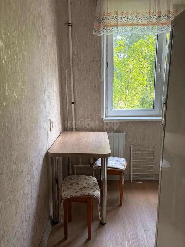 1к Амирхана — миниатюра 6