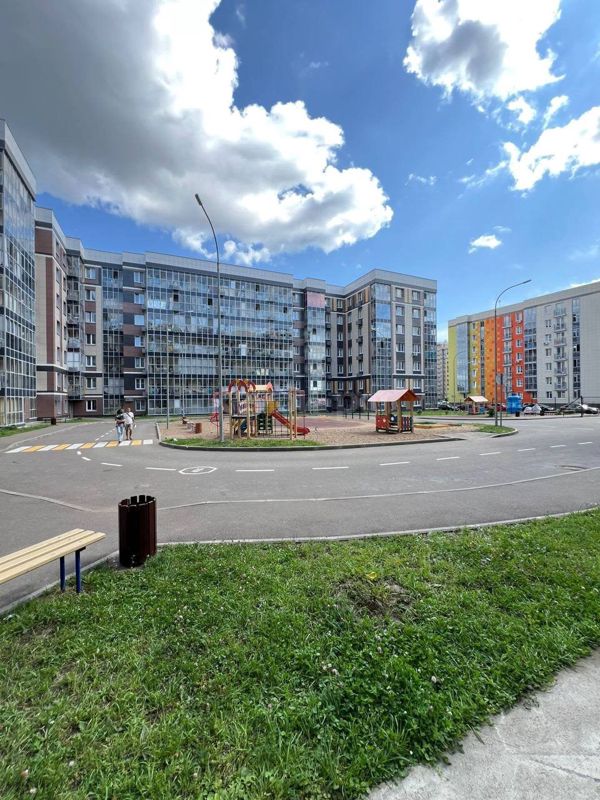 Евро-2к ЖК Острова — миниатюра 2