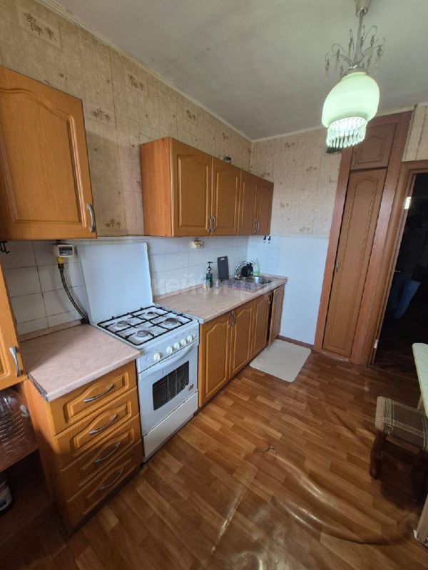 1к Серова — миниатюра 7