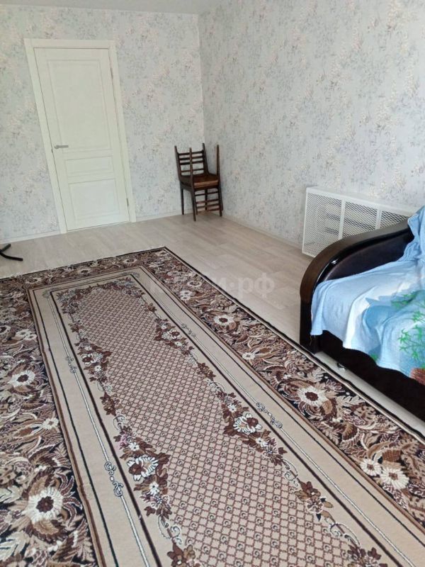 1к Фучика, 10 мкр — миниатюра 11