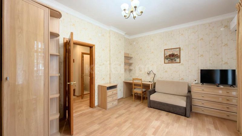 2к Маяковского — миниатюра 13