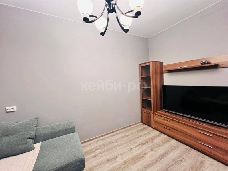 2к Серова — миниатюра 8