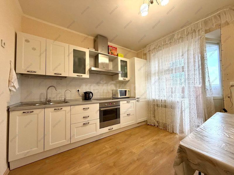 1к Серова — миниатюра 8