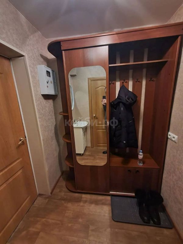Гостинка Назарбаева — миниатюра 5