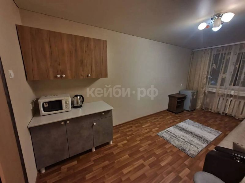 Гостинка Назарбаева — миниатюра 3