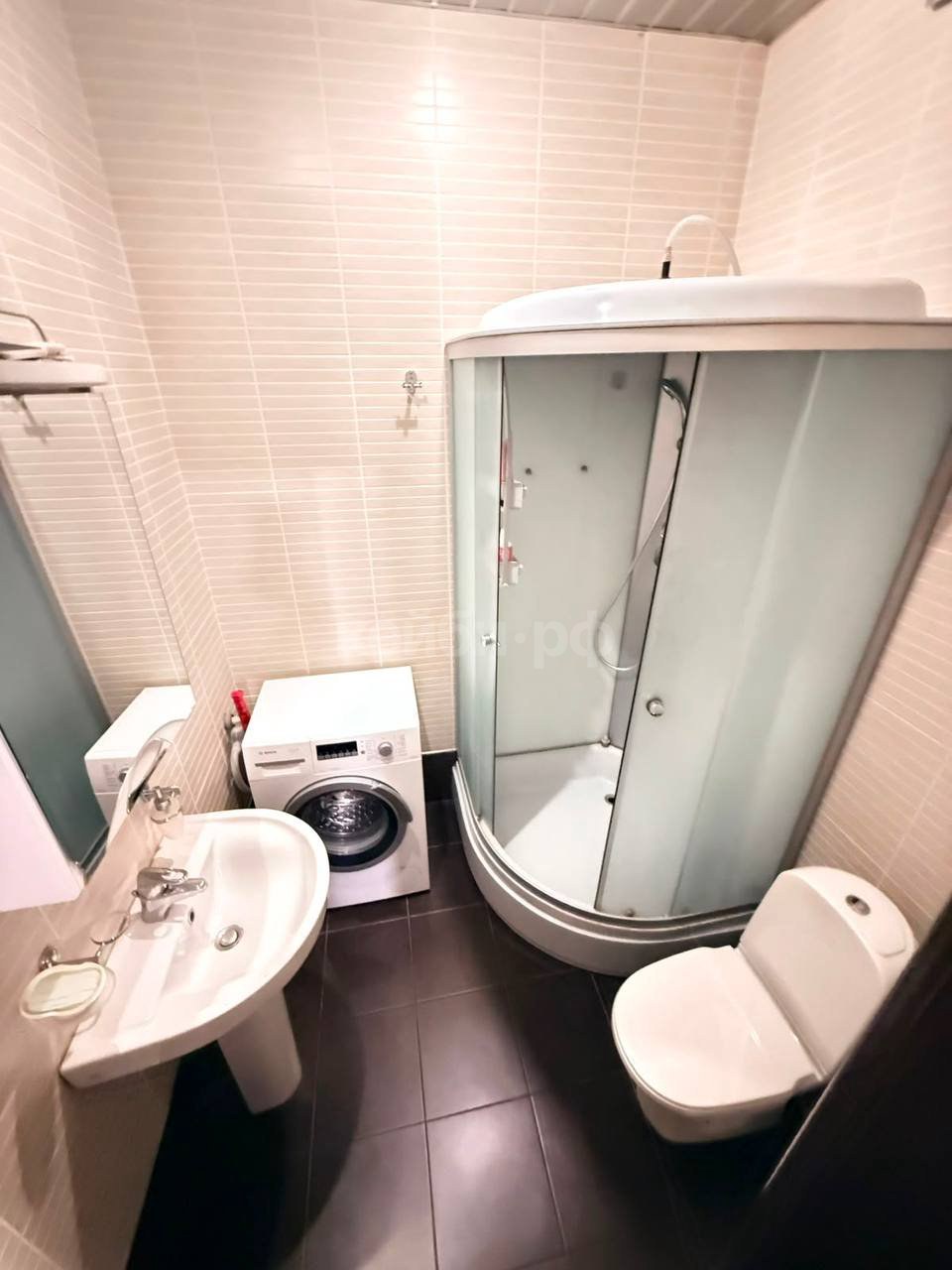 евро двухкомнатная на Адоратского,1 — фото 7